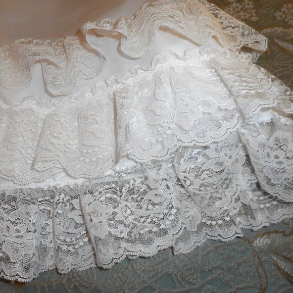 Little Girl's Petticoat XS 3 Tier Lace Made in USA - Picture 3 of 6